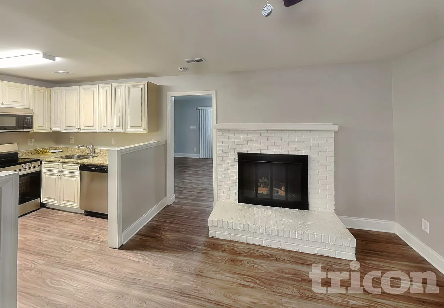 8717 Timbercrest Circle Charlotte NC — Photo 2