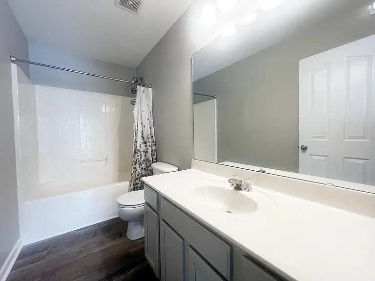 113 Garfield Ln — Photo 23