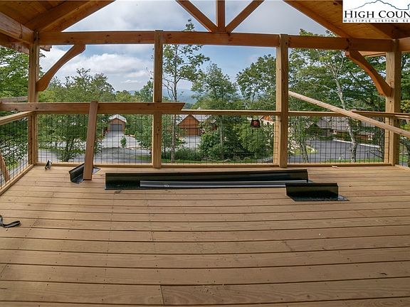 2nd image of 117 Buena Vista Loop