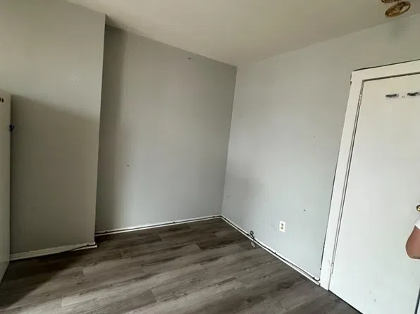 160 Willow St APT 1, Yonkers, NY 10701