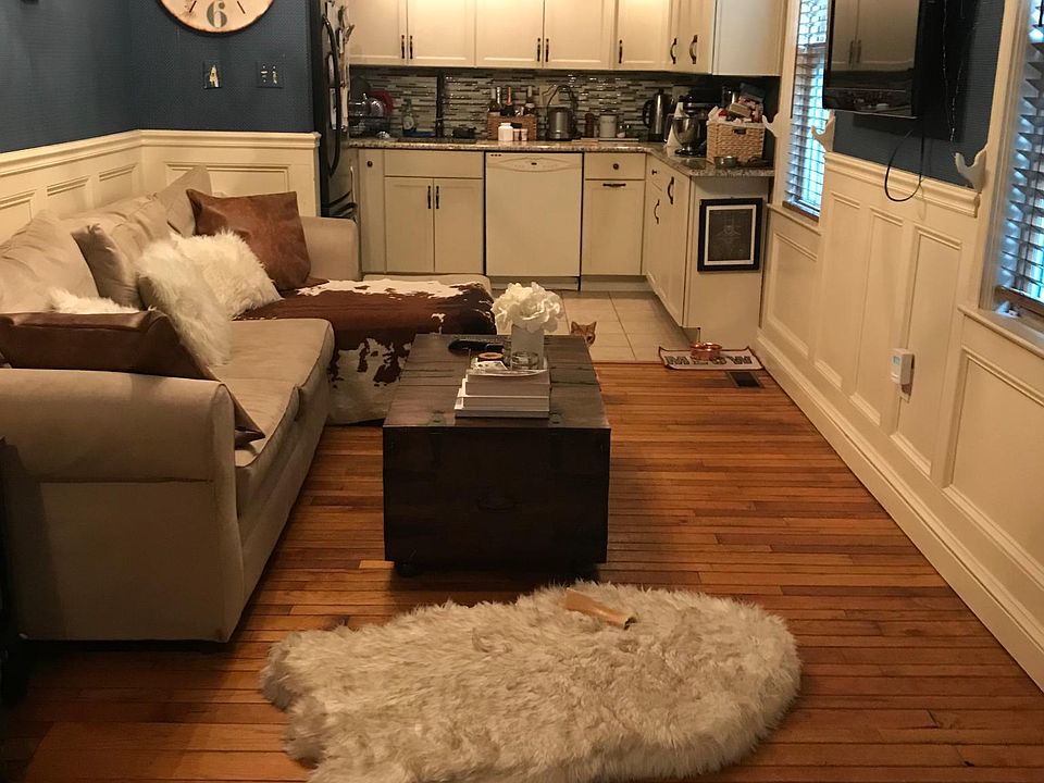 First floor and kitchen