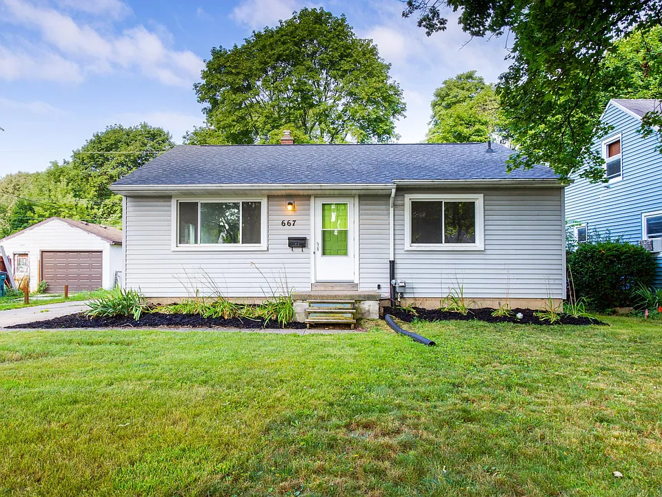 667 Spartan Ave