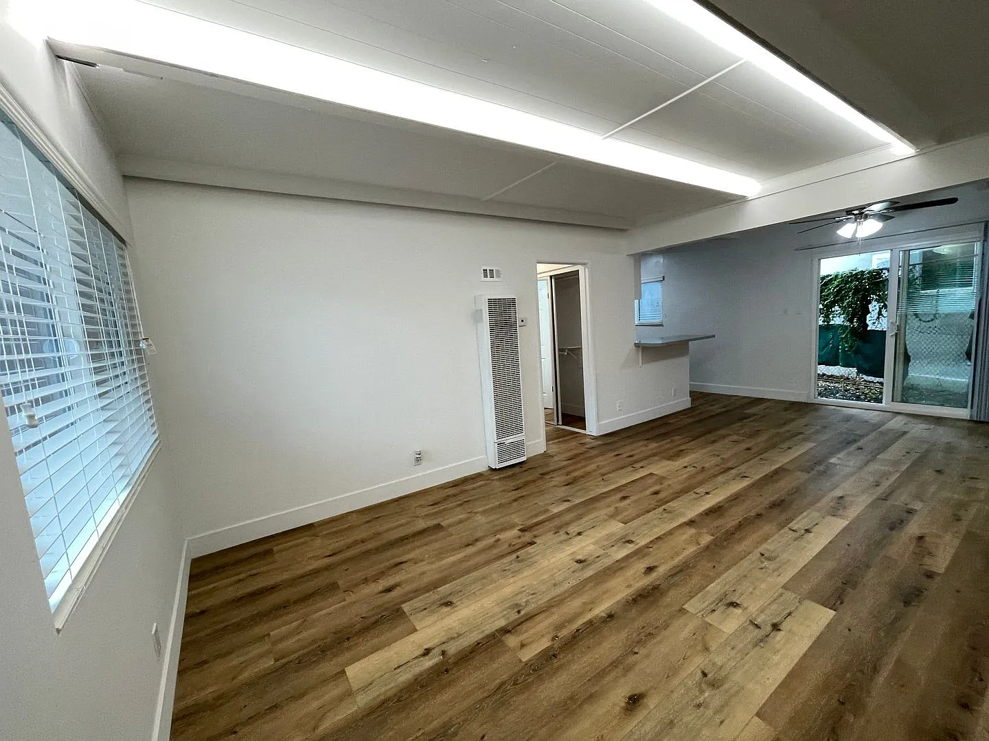 14410 Valerio St — Photo 4