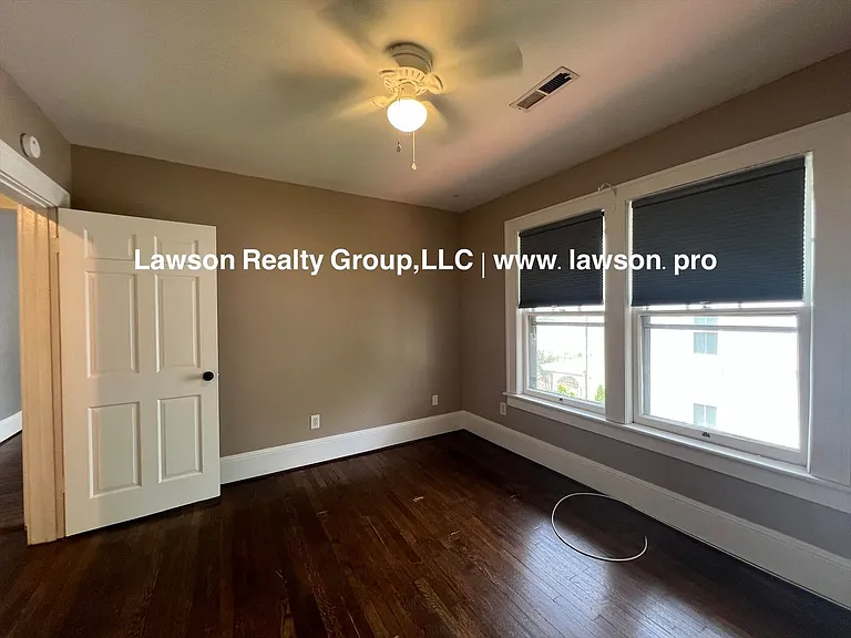 928 2nd St SW — Photo 13