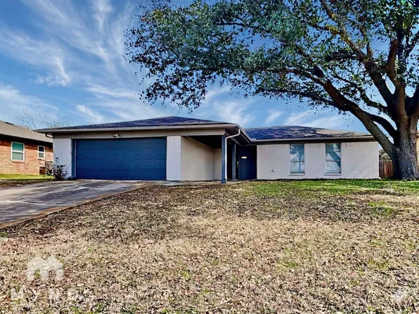 7309 Fredricksburg Dr, Forest Hill, TX 76140