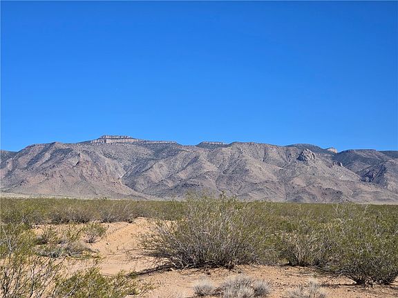 4th image of 312-19-046 E Saguaro Boulevard