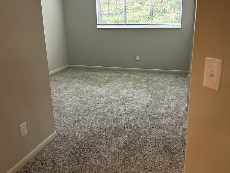 539 Cloverfield Ln #106 — Photo 8