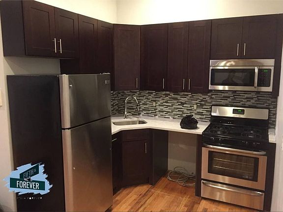 2nd image of 1691 Sterling Pl APT 1L