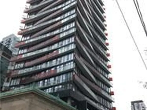 215 Queen St W Unit 1807, Toronto, ON M5V 1Z4