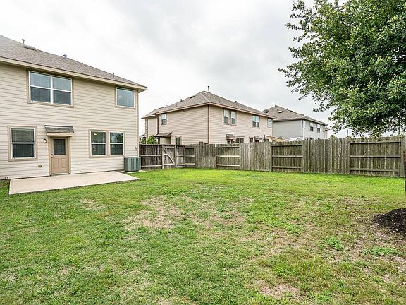3rd image of 24514 Haywards Crossing Ln