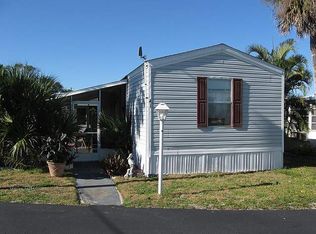 41 Hopetown Rd, Micco, FL 32976