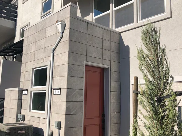 679 Blackbury Ln, San Jose, CA 95133