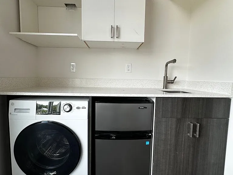 Bode Luna Park - 6 weeks Free & $99 Security Deposit OAC — Photo 37