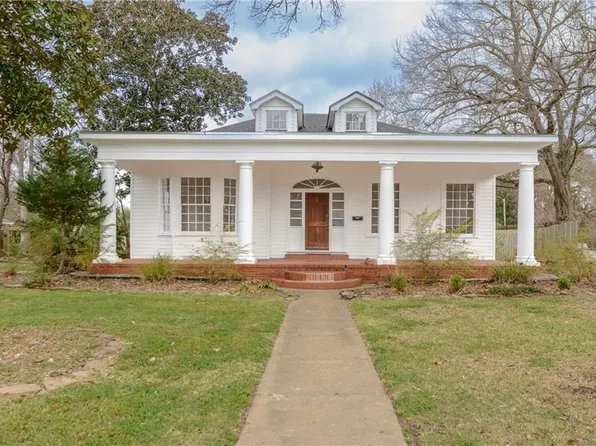 1906 Hill St, Alexandria, LA 71301