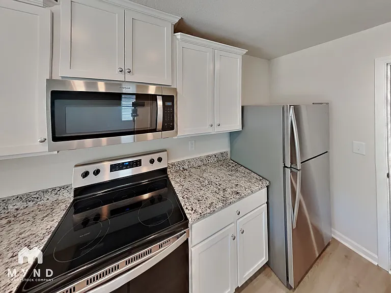7124 Galway City St — Photo 9