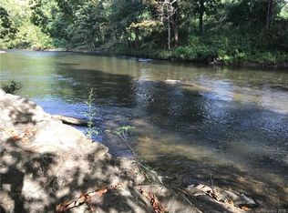 000 Hamlet Dr #8, Burnsville, NC 28714