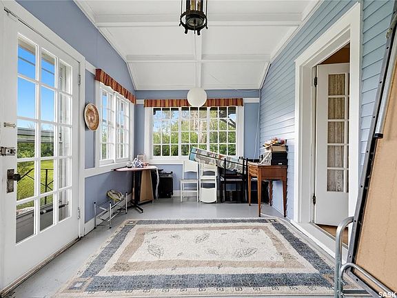5th image of 143 Hudson PLACE