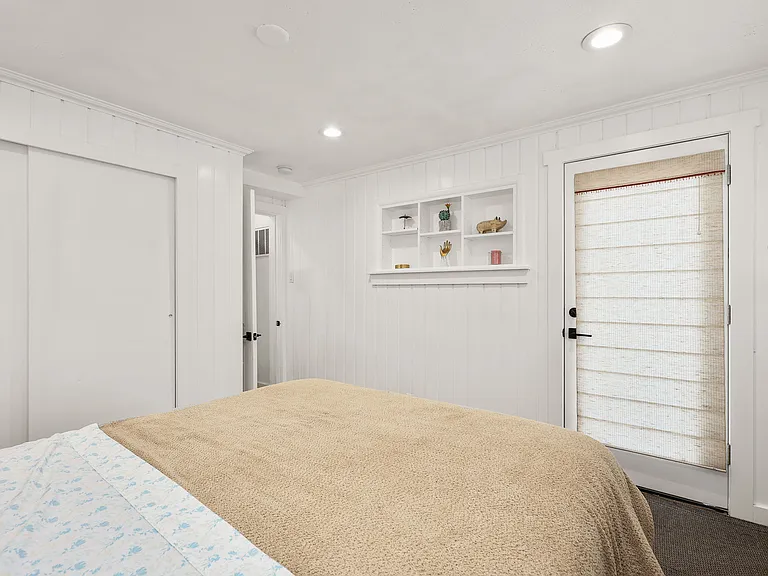 1066 E Wood Ave — Photo 17