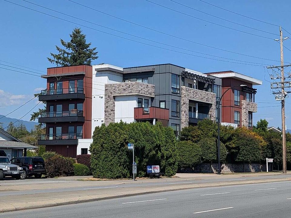 1st image of 20331 Dewdney Trunk Rd #403