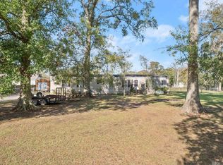 13502 Hilbert Young Rd, Gonzales, LA 70737