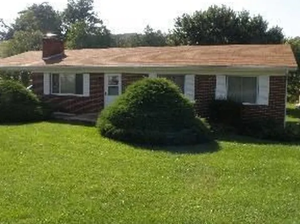 2900 New Leicester Hwy, Leicester, NC 28748