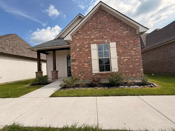 3017 Forestwood Dr, Lake Charles, LA 70607
