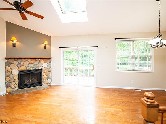 5th image of 30 Elm Creek Way
