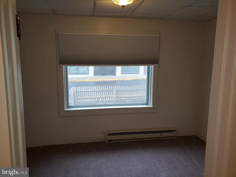 105 S Railroad Ave — Photo 3