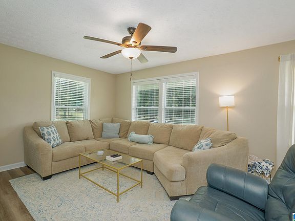 5th image of 1403 Alice Dr
