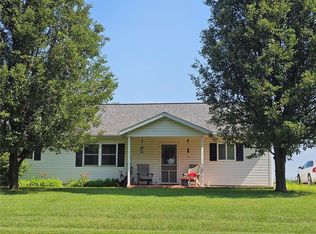 1421 King Hill Rd, Murphysboro, IL 62966