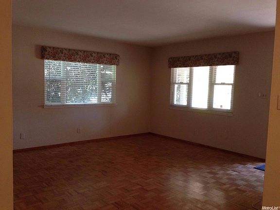 2nd image of 7715 Larkspur Ln