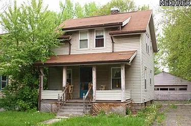 2641 Somerset St SE photo 1