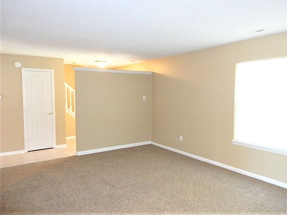 2nd image of 5793 Skipton Ct