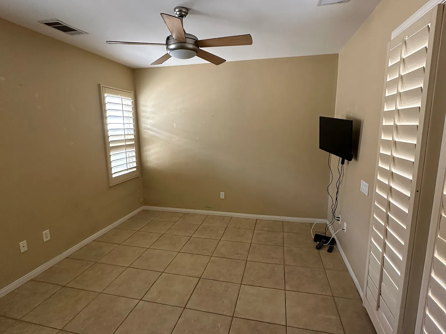 1 bed, 600 sqft, $900 — Photo 2