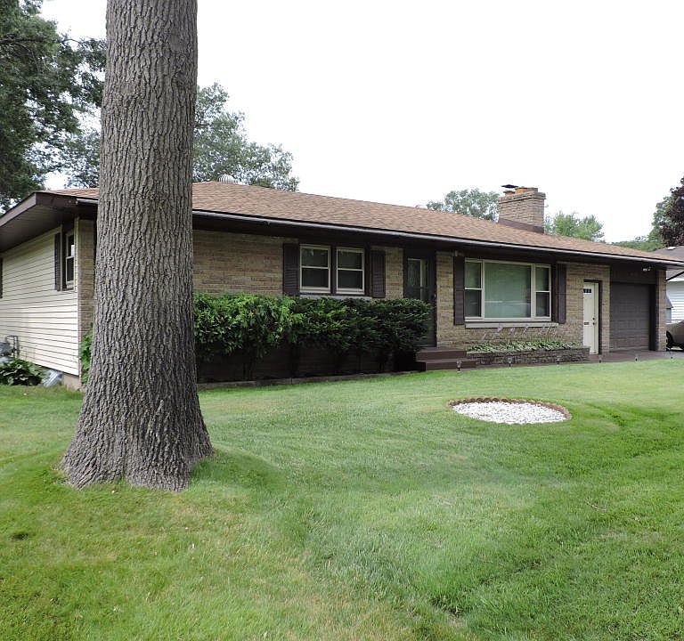 1st image of 1427 Calvin Ave