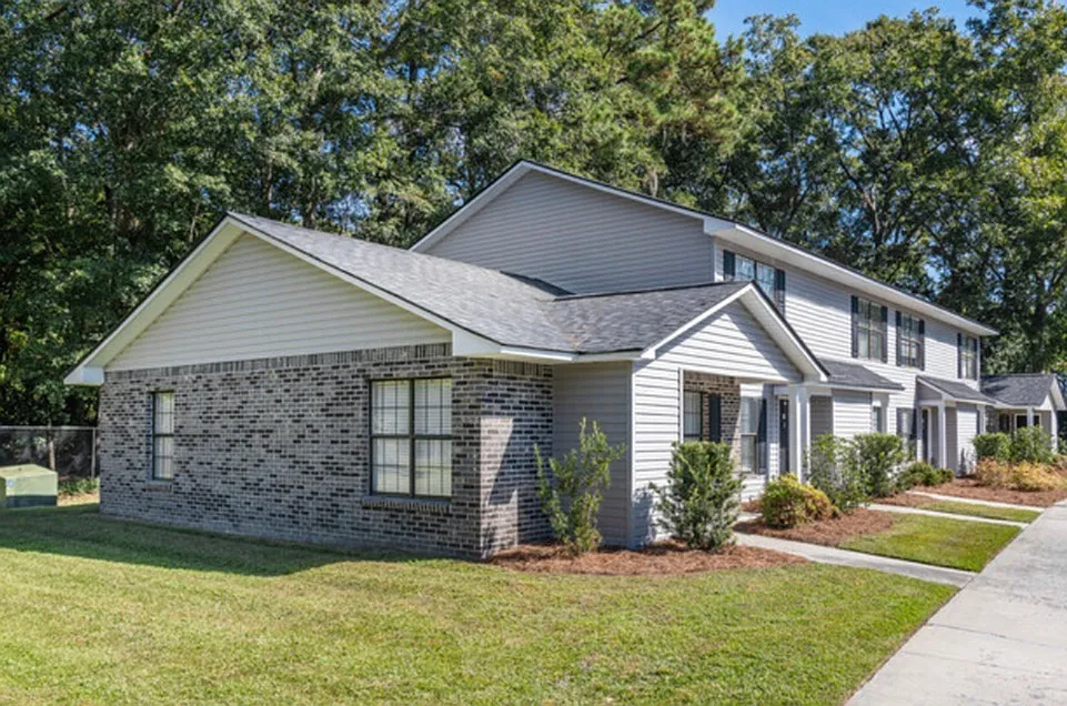 Residence at Battery Creek — Photo 2