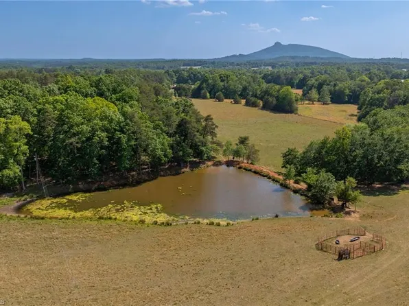 3607 State Highway 268, Pinnacle, NC 27043