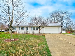 2350 Kenyon Ave NW, Massillon, OH 44647