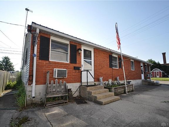 3rd image of 328 N Howard St
