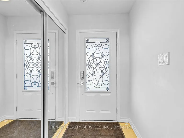 84 Bannister Cres — Photo 7