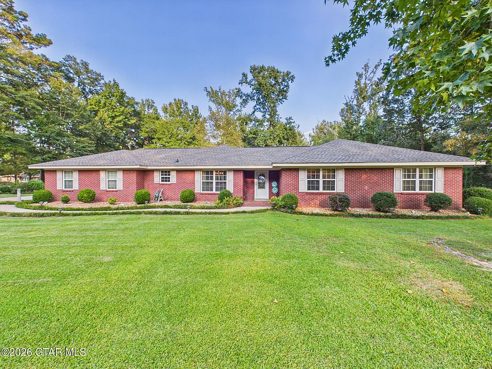 1st image of 351 Honeysuckle Dr