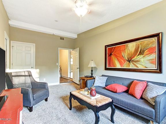 5th image of 3219 Keniston Ln