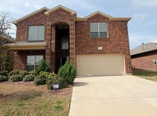 2117 Laurel Forest Dr, Fort Worth, TX 76177