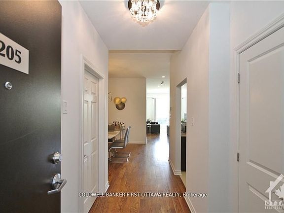 4th image of 500 Claridge Dr #205