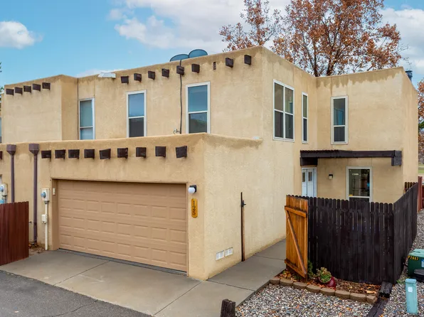 125 Calle Olas Altos NE, Albuquerque, NM 87109