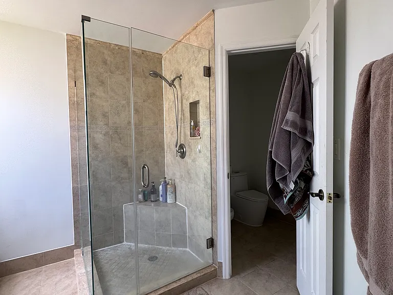 15621 SW 100th Ln — Photo 37