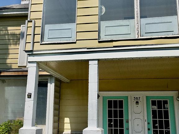 2nd image of 387 Chesapeake Dr