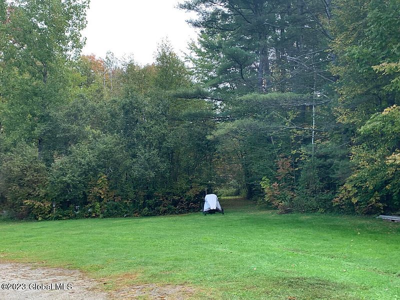 5th image of 1588 S Johnsburg Road