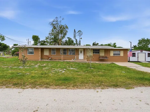 3819 36th Ave E, Palmetto, FL 34221