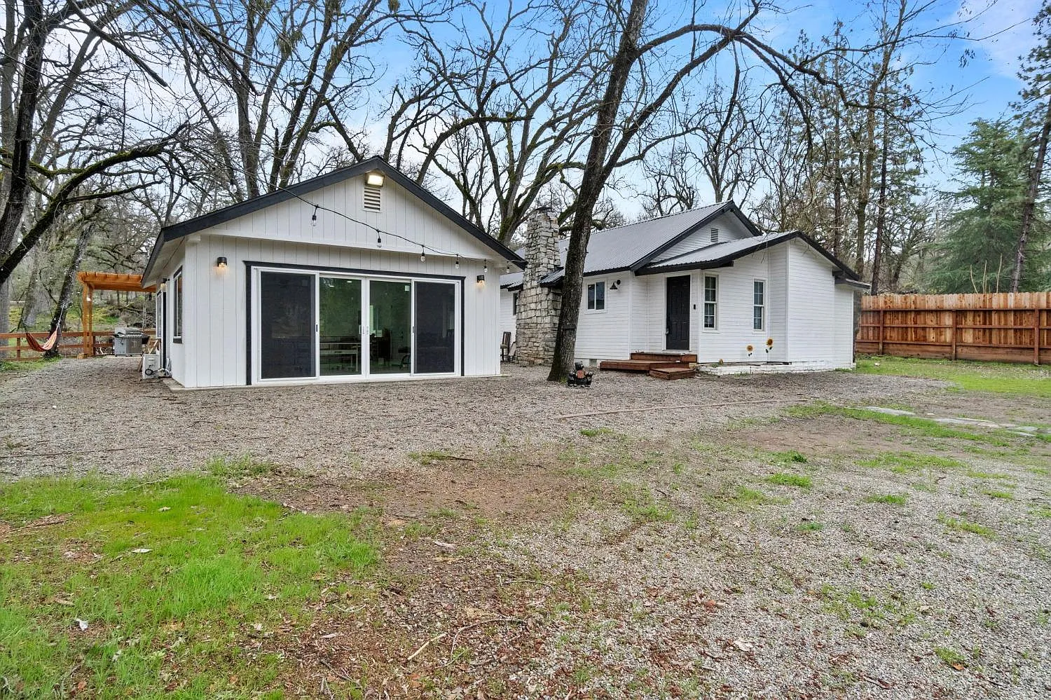 37038 Highway 41 photo 1